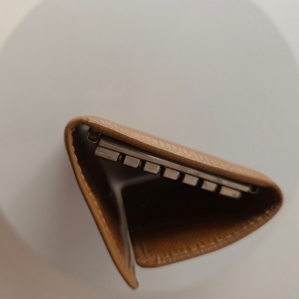 Louis Vuitton Epi 6 Key Card Holder Light Brown Tan Cognac - Picture 5 of 16